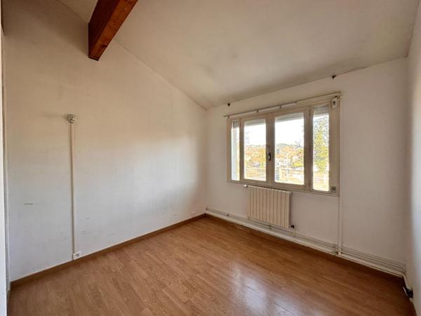 Appartement  3 pièce(s) 111.12 m2