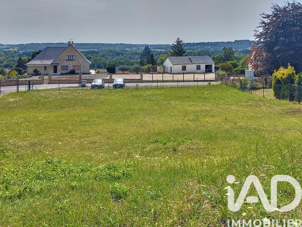 Immeuble à vendre 2 900 m² Bourg-et-Comin
