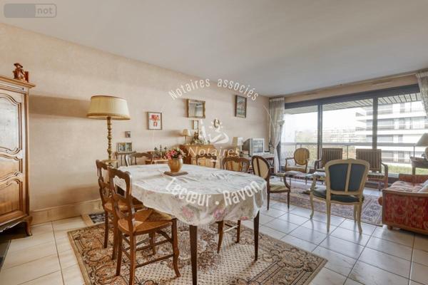 Appartement à vendre à Le Chesnay-Rocquencourt dans les Yvelines (78150), ref : 92076-62