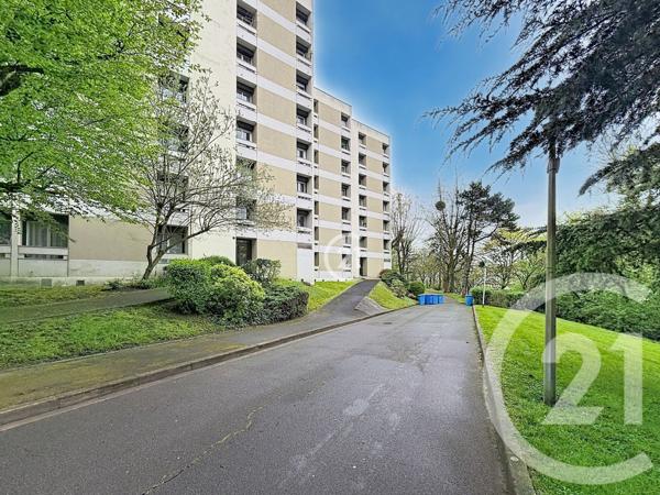 Appartement F3 à vendre  3 pièces - 77,40 m2 MONTREUIL - 93