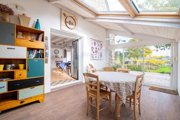 Quimiac : Maison en pierres 180m2 vue marais