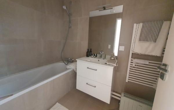 Vente Appartement P4 4P 95m2 -159m2 jardin - 2 PK neuf Le-chesnay-rocquencourt   