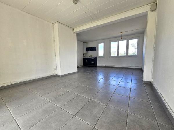 Vente / Appartement T4 à Harly (02100)