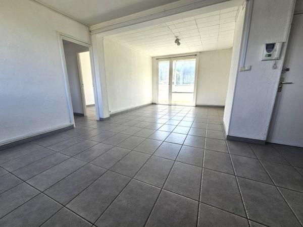 Vente / Appartement T4 à Harly (02100)