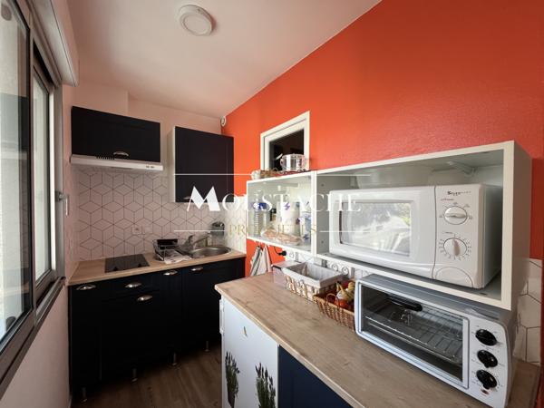 STUDIO A PONTAILLAC DANS RÉSIDENCE SÉCURISÉE - 100M PLAGE DE PONTAILLAC -