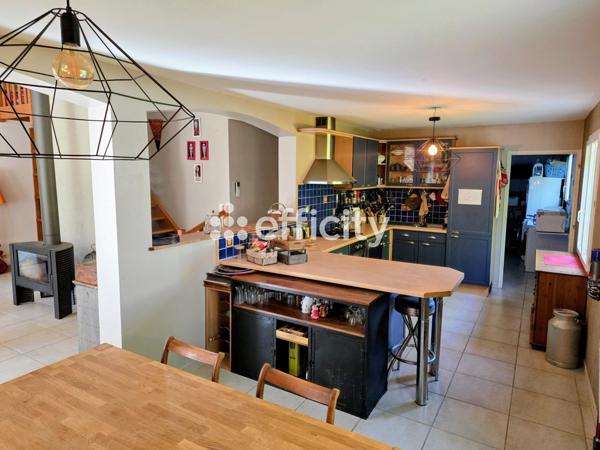 Maison 5 pièces - 165 m²