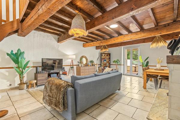 Maison familiale rénovée de 131 m² en plein centre de Morières-lès-Avignon
