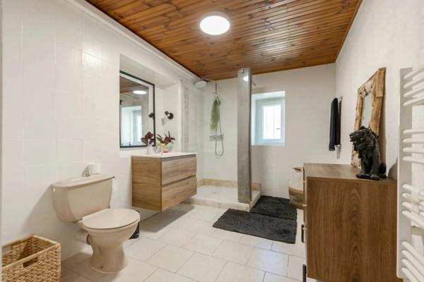 Maison familiale rénovée de 131 m² en plein centre de Morières-lès-Avignon