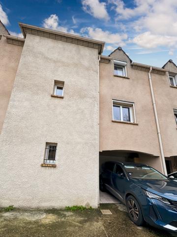 PLATEAU D'AVRON - Maison sans travaux avec jardin