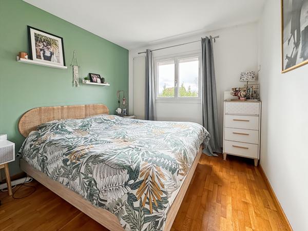 PLATEAU D'AVRON - Maison sans travaux avec jardin