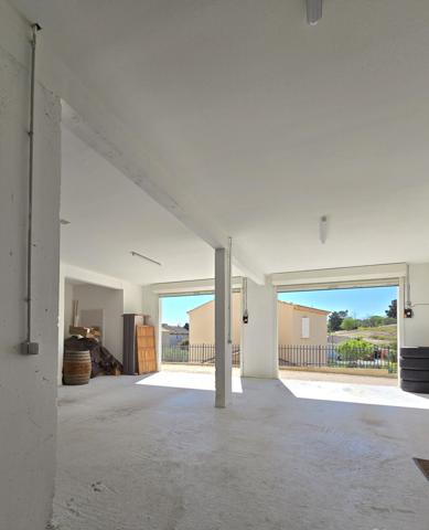 Caumont-sur-Durance (84510) VILLA CONTEMPORAIRE - VUE ALPILLES - PISCINE - QUARTIER RESIDENTIEL