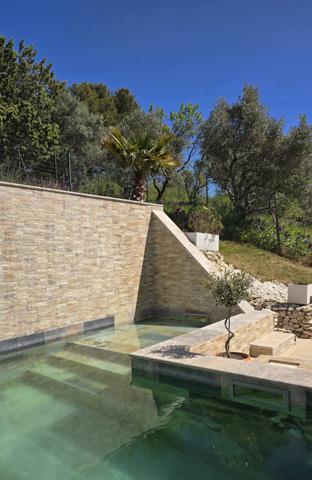 Caumont-sur-Durance (84510) VILLA CONTEMPORAIRE - VUE ALPILLES - PISCINE - QUARTIER RESIDENTIEL