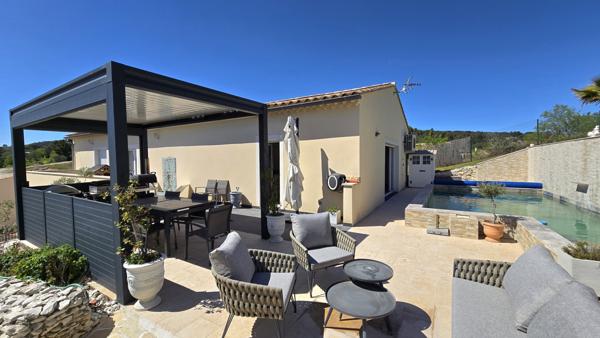 Caumont-sur-Durance (84510) VILLA CONTEMPORAIRE - VUE ALPILLES - PISCINE - QUARTIER RESIDENTIEL