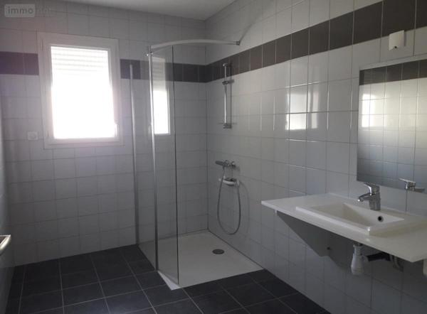 Maison à louer à Brain-sur-Allonnes dans le Maine-et-Loire (49650), ref : 49076-L11