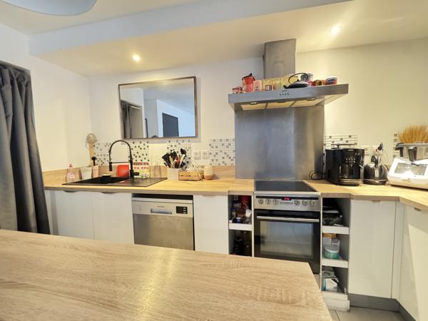 Marseille (13007) VENTE APPARTEMENT TYPE 3 89,75 M2 CARREZ TERRASSE 16,5 M2 SAMATAN 13007 MARSEILLE