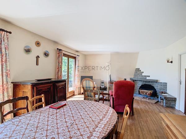 Reyrieux (01600) Maison 139.87m² 3 chambres 2 salon terrain 2069m² boisé