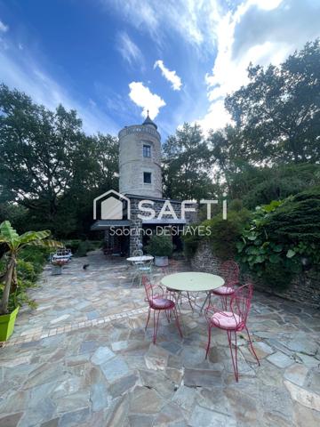 Une Tour d'exception, une propriété d'exception, un parc arboré