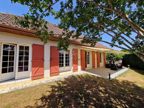 Maison T4 de plain-pied avec jardin, garage et stationnements à Pau