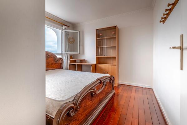 Appartement à vendre T4/T5 pièces PARIS 20EME ARRONDISSEMENT (75) en étage élevé avec vue panoramique