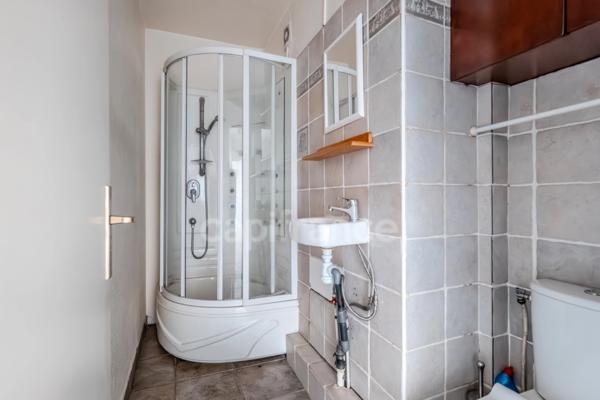 Appartement à vendre T4/T5 pièces PARIS 20EME ARRONDISSEMENT (75) en étage élevé avec vue panoramique