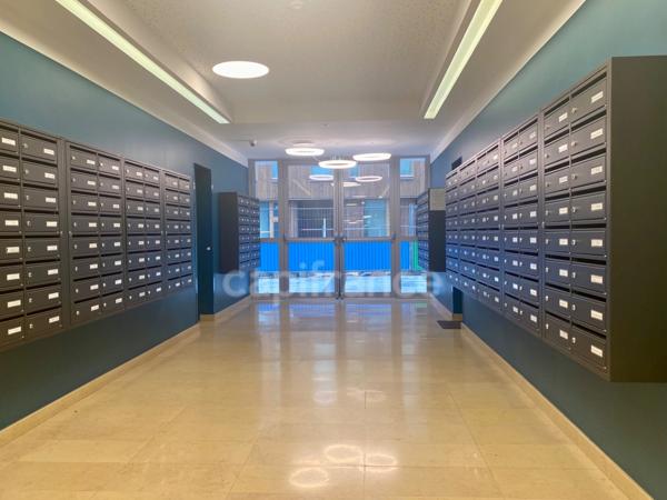 Appartement à vendre T4/T5 pièces PARIS 20EME ARRONDISSEMENT (75) en étage élevé avec vue panoramique