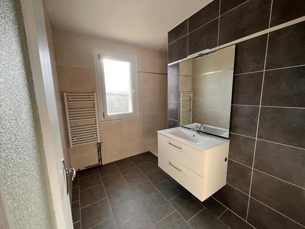 BLAYE MAISON A LOUER 3 CHAMBRES Blaye (33390)