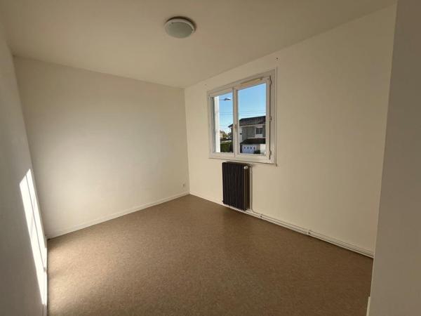 BLAYE MAISON A LOUER 3 CHAMBRES Blaye (33390)