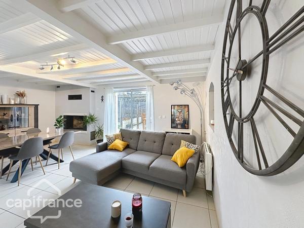 Maison familiale sans travaux – 3 chambres + bureau – Grand garage et jardin – Pas-de-Jeu