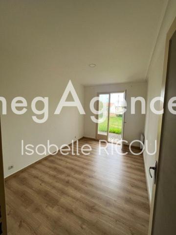 Maison à MARENNES, 17320 - 6 pièces 130m²