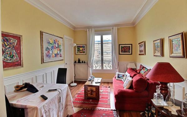 Appartement à vendre    3 pièces • 51,50 m2 Clichy