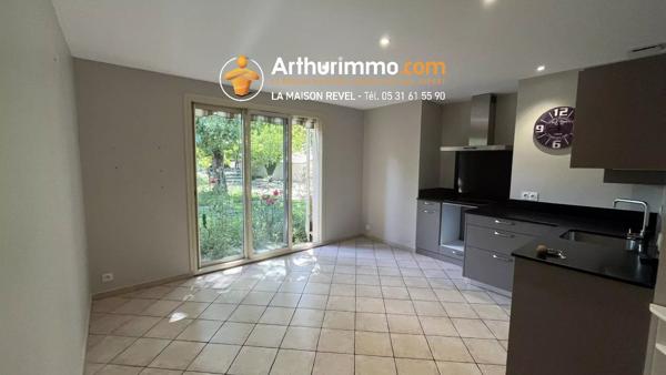 Vente                                                      Appartement
                        
                     3 pièces                      62 m2                     à Revel