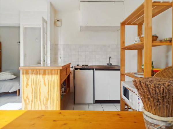 Vente                                                      Appartement
                        
                     1 pièces                      30 m2                     à Juvignac