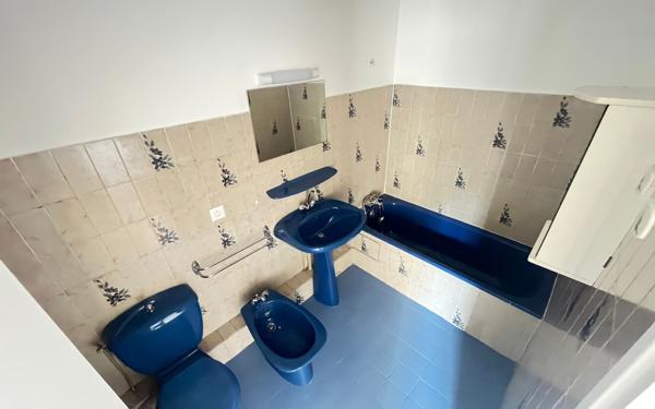 Appartement à vendre    1 pièce • 25 m2 Dax