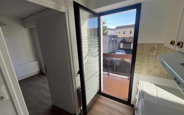 Appartement à vendre    1 pièce • 25 m2 Dax