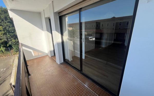 Appartement à vendre    1 pièce • 25 m2 Dax