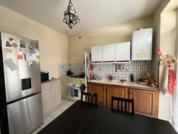 Maison à vendre 127 680 € Le Bugue 5 p 62 m² DPE D