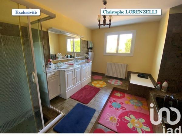 Maison traditionnelle 4 pièces de 127 m² à Massignieu-de-Rives (01300)
