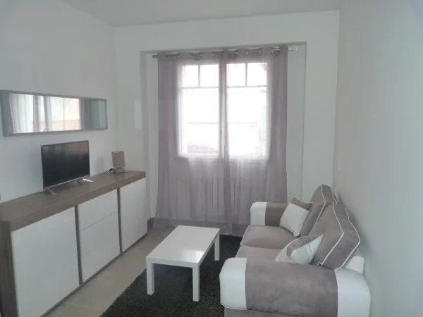 Location Appartement 1 pièces 25 m2 à Chartres