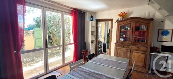 Maison à vendre  6 pièces - 76,33 m2 ST CYPRIEN - 66