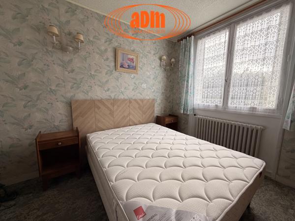 Maison
                                                                                                                                                                                                                                                                                                                        4 pièce(s)                                                                                                                                                                                                          2 chambre(s)                                                                                                                                                                                                          74  m²