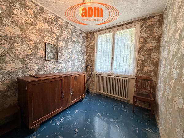 Maison
                                                                                                                                                                                                                                                                                                                        4 pièce(s)                                                                                                                                                                                                          2 chambre(s)                                                                                                                                                                                                          74  m²