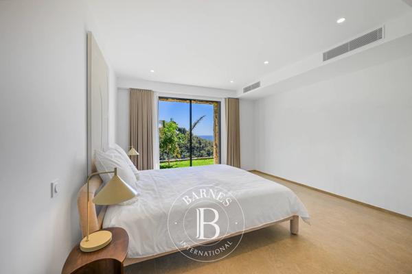 Roquebrune-Cap-Martin, Villa 4 Chambres -  200 m² à vendre