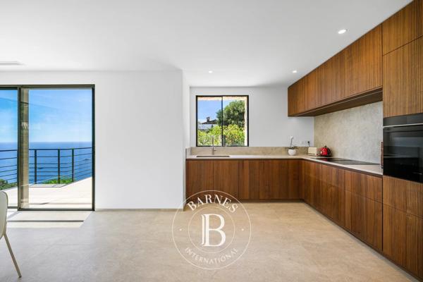 Roquebrune-Cap-Martin, Villa 4 Chambres -  200 m² à vendre