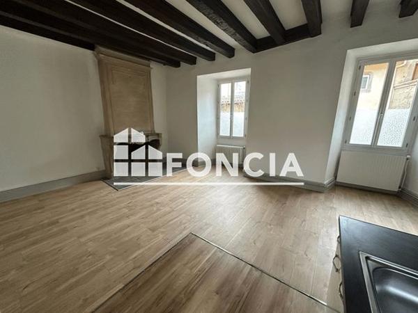 Location Appartement 2 pièces 50 m² - 4 RUE DES CLERCS Romans Sur Isere 26100