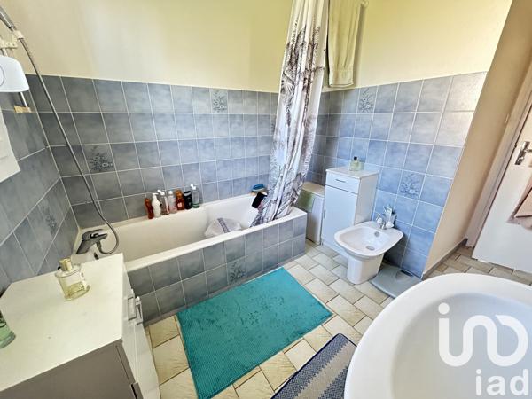 Maison traditionnelle 6 pièces de 160 m² à Foulain (52800)