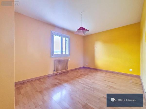 Maison à vendre à Prévessin-Moëns dans l'Ain (01280), ref : 01047-748