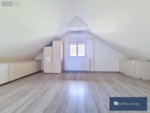 Maison à vendre à Prévessin-Moëns dans l'Ain (01280), ref : 01047-748