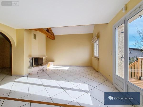 Maison à vendre à Prévessin-Moëns dans l'Ain (01280), ref : 01047-748