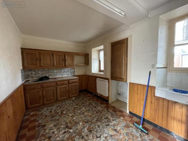 Maison à vendre à Marolles-les-Braults dans la Sarthe (72260), ref : 72126-3007