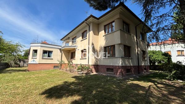 Maison Selestat 10 pièces 312 m2 terrain 11 ares